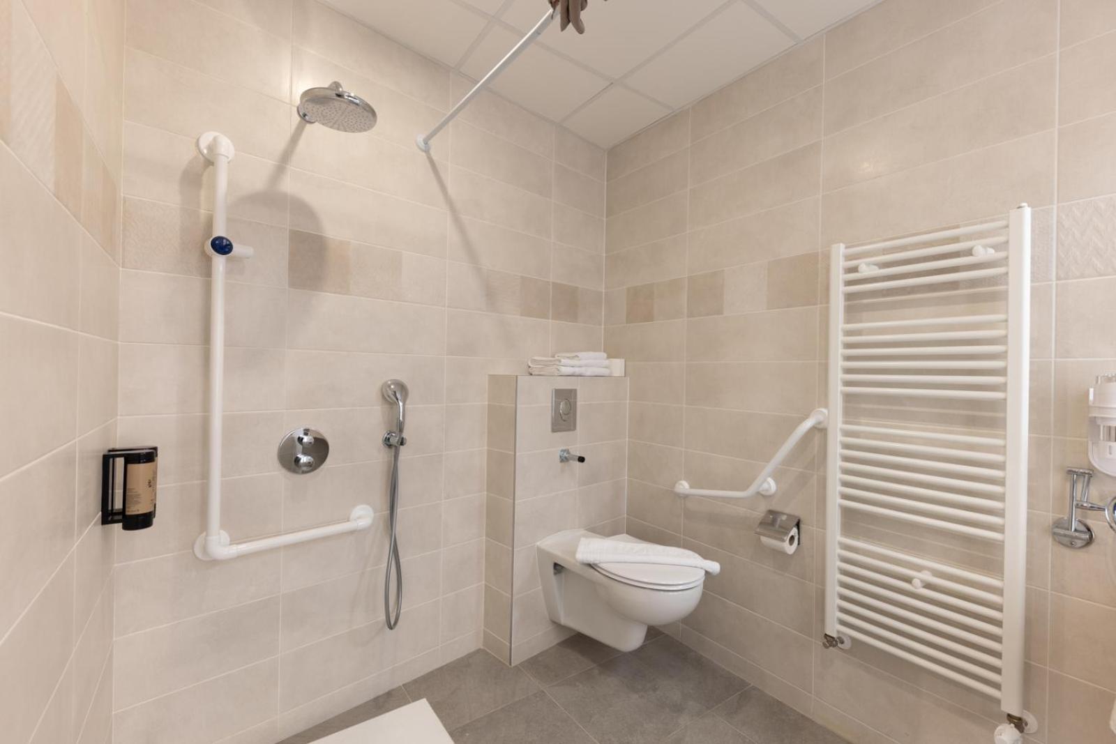Hotel Saint Augustin Страсбург Экстерьер фото